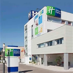 Express By Ihg Hotel