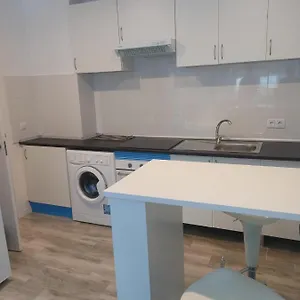 Apt Bajo - Larga Apartamento